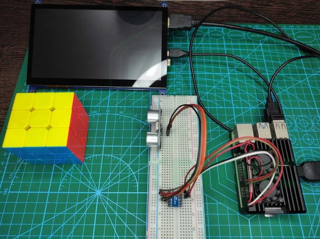 Raspberry-Pi-with-HC-SR04 Raspberry-Pi-with-HC-SR04